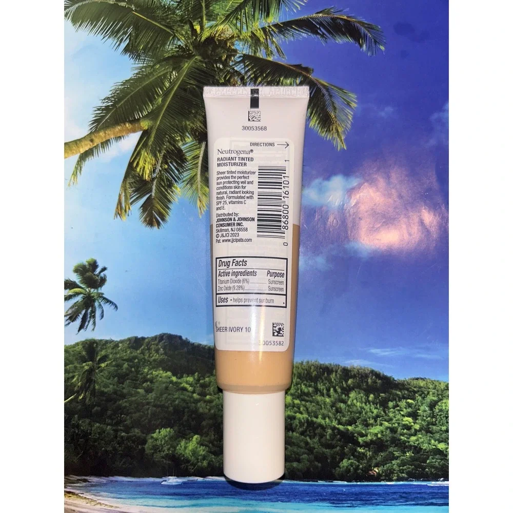 Neutrogena Radiant Tinted Moisturizer Sheer Ivory 10 SPF 25 Vitamin C E 1.1oz